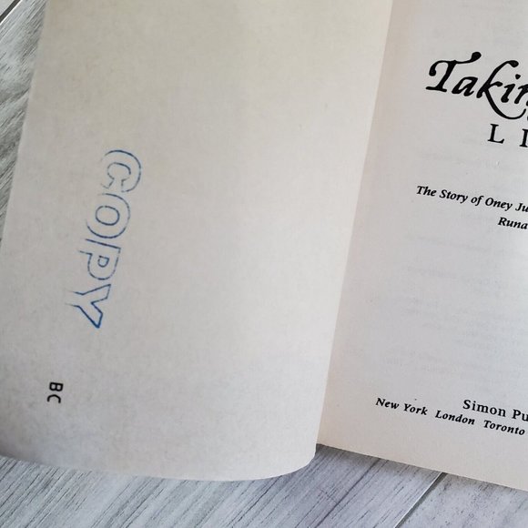 Taking Liberty The Story of Oney Judge Geor- Ann Rinaldi paperback book - Picture 5 of 6